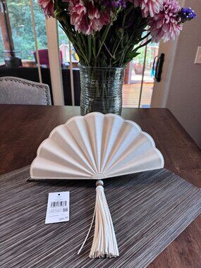 Kate Spade New York Lotus Fan Clutch Purse - Limited Edition - KO531